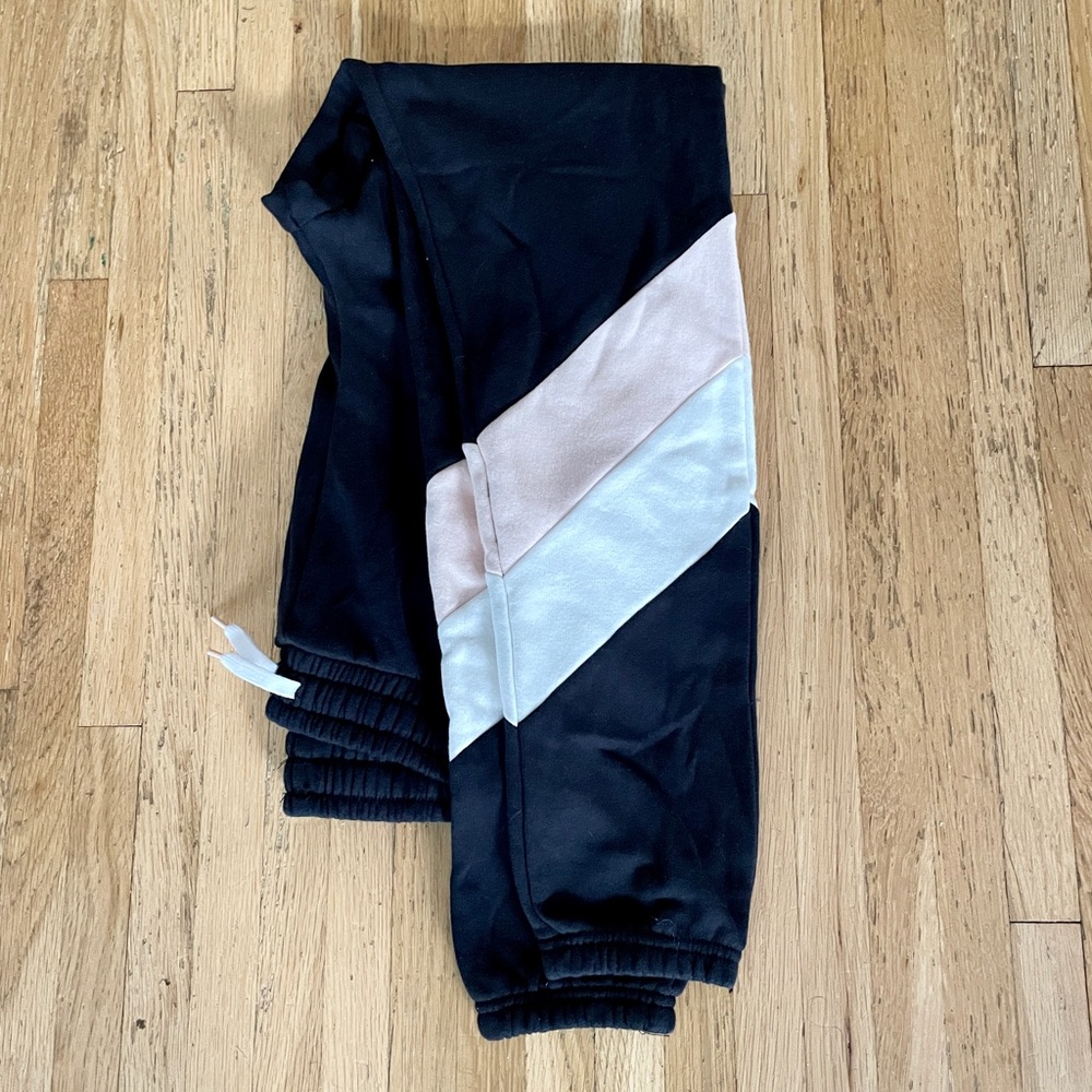 Girls size 14 H&M sweatpants, new w/ tag